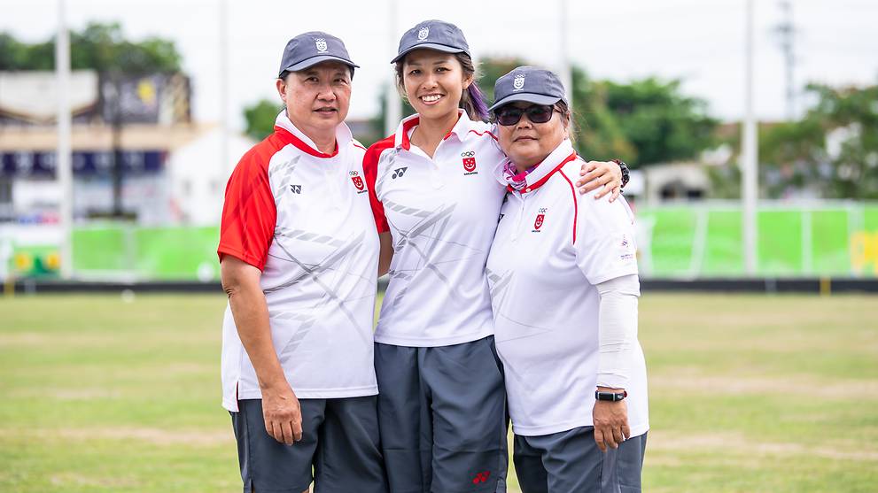 singapore-lawn-bowl-women-s-team-goh-quee-kee--lim-poh-eng-and-shermeen-lim-sea-games-2019.jpg