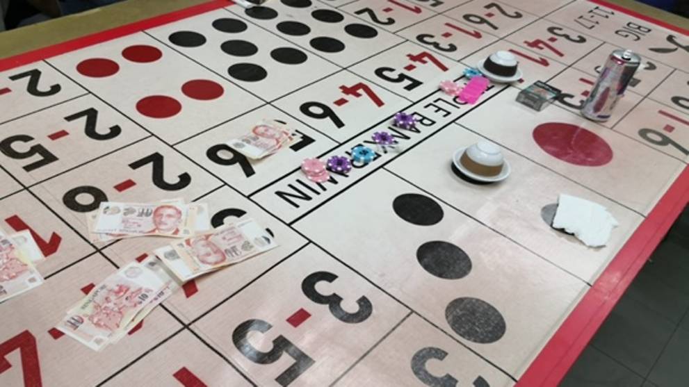 close-up-of-a-gambling-table.jpg