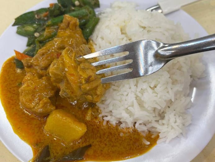 cheap_curry_rice_-_fu_lee_mixed_vegetable_rice.jpg
